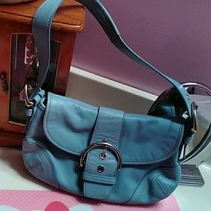 Vintage small Coach purse💕